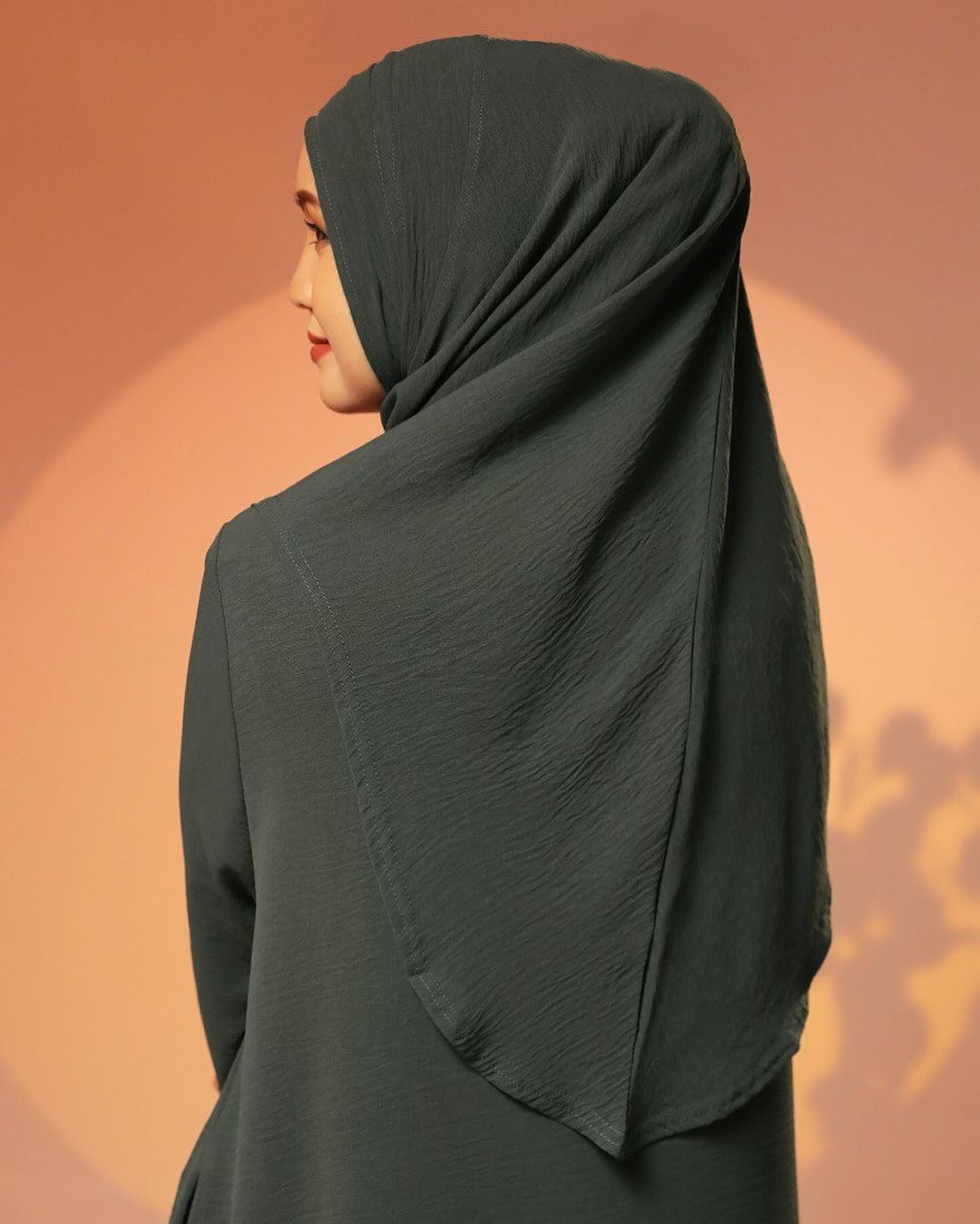 Ziya Instant Hijab with Tie-back Support